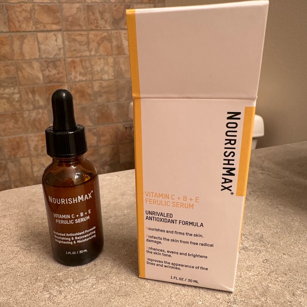 Nourishmax Vitamin C serum